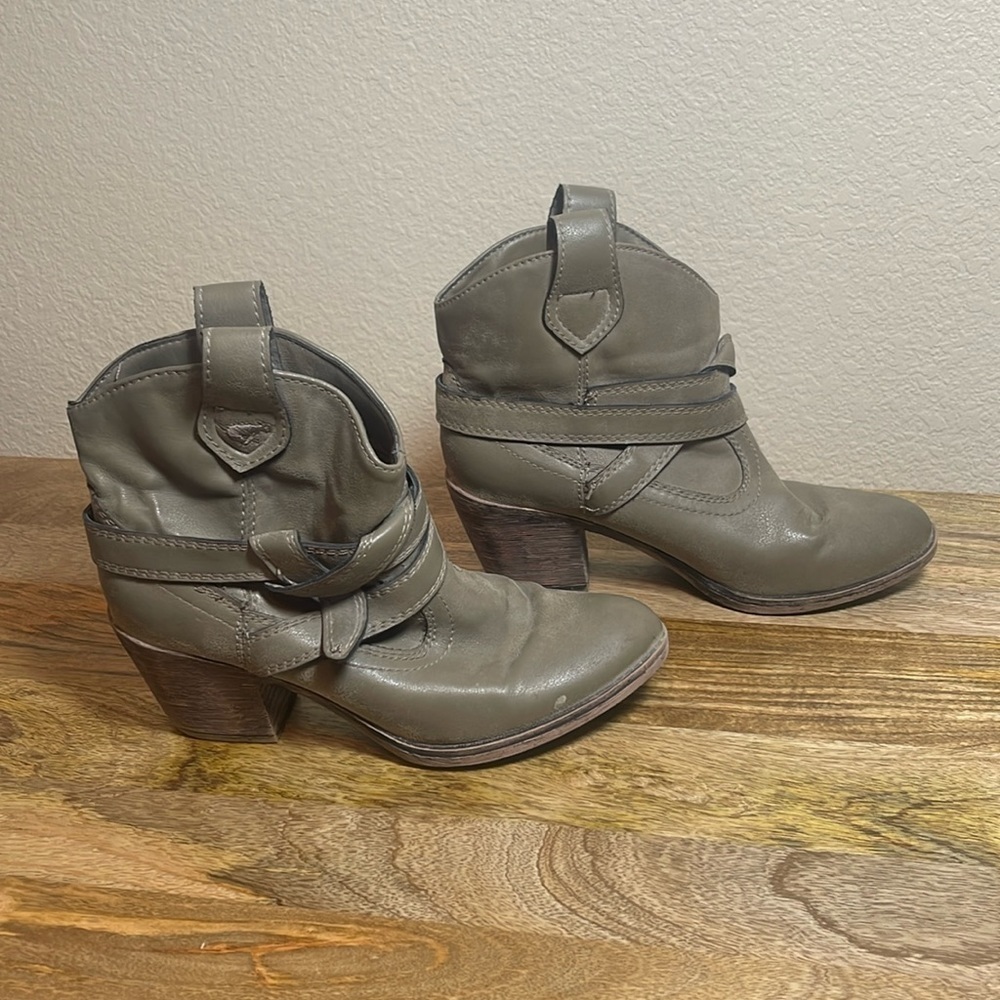 Rocket Dog Vintage Western Boots